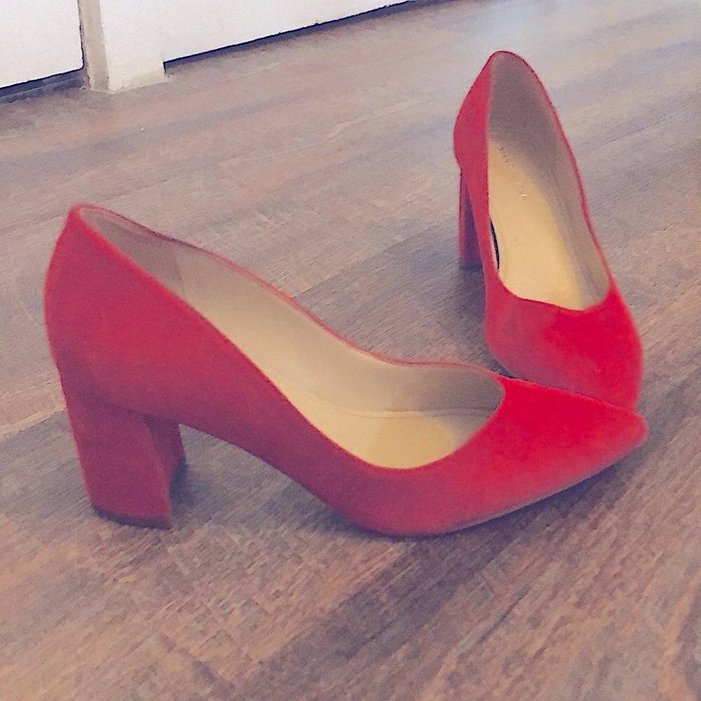 Marc Fisher very gently used red heel. Size 8.5 and 2 inch heel.